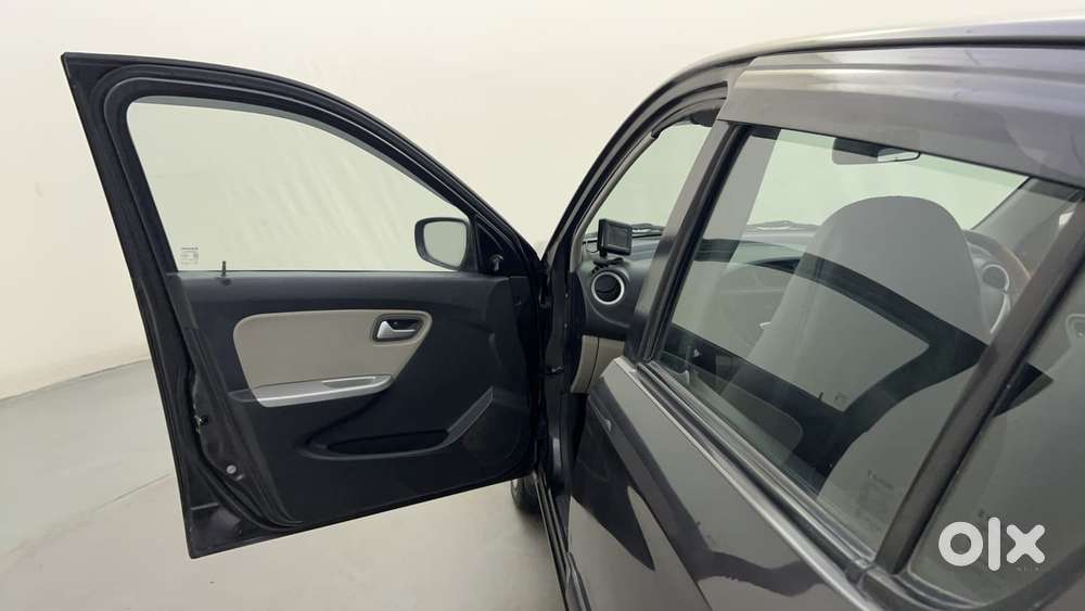Maruti Suzuki Alto K10 1.0 Vxi Amt, 2016, Petrol