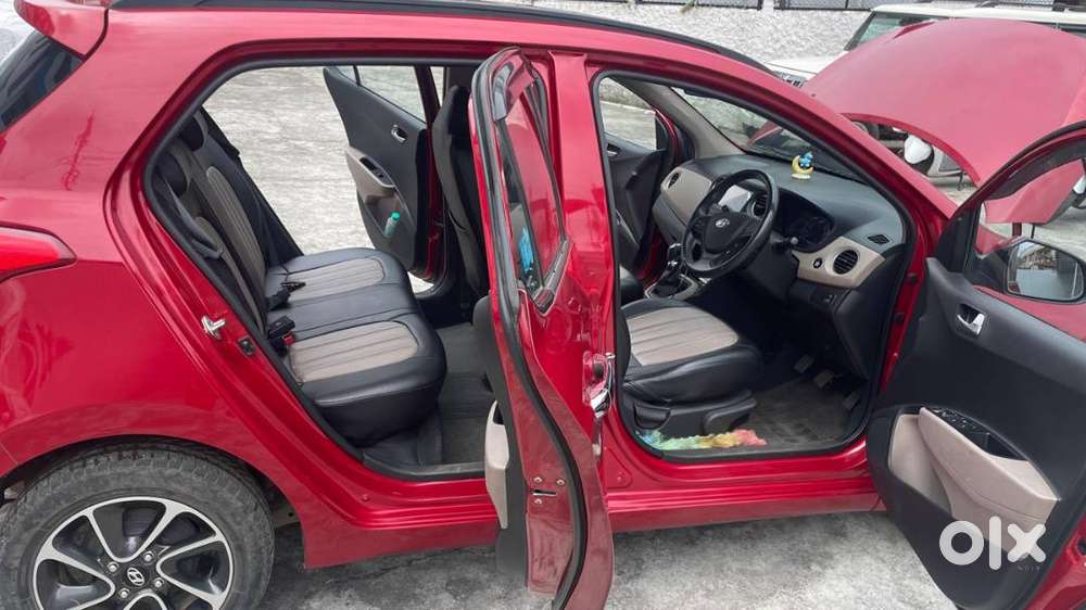 Grand I10 Asta 2018  Fiery Red  22,300 Km  Excellent Condition