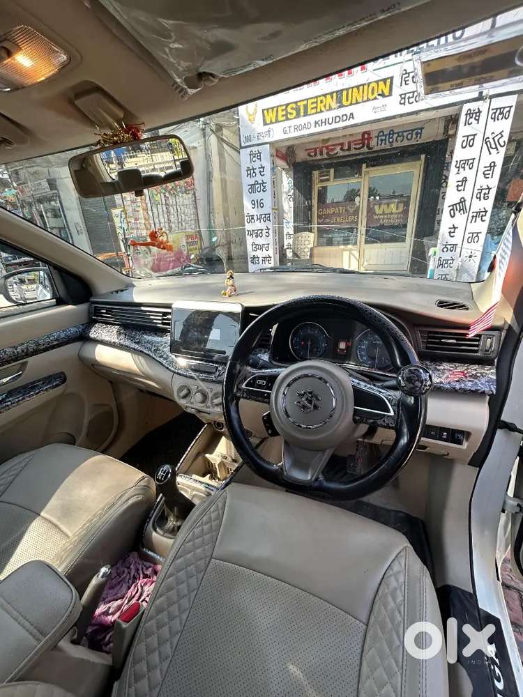 Maruti Suzuki Ertiga Vxi 2023