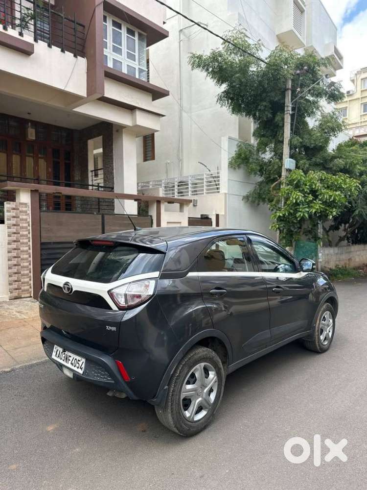 Tata Nexon 1.2 Revotron Xt, 2019, Petrol