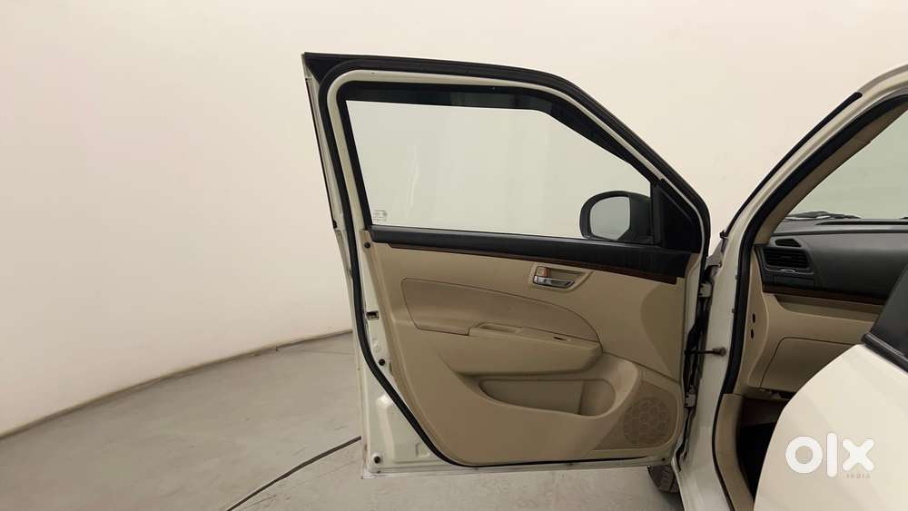Maruti Suzuki Swift Dzire 1.3 Vxi, 2015, Petrol