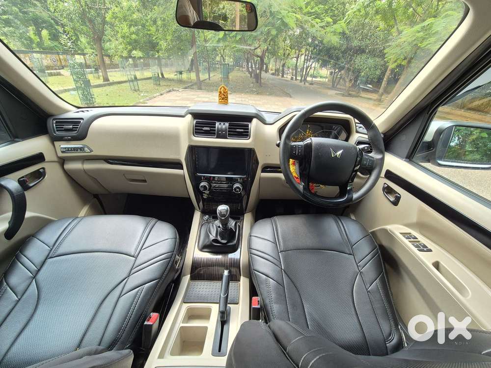 Mahindra Scorpio Classic 2.2 S 11 Mt 7 Str, 2024, Diesel