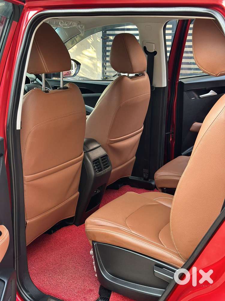 Mg Hector Plus 1.5 Sharp Turbo Cvt 6 Str, 2021, Petrol