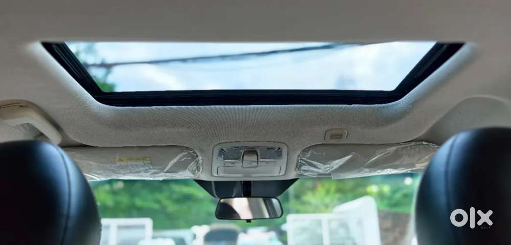Mahindra Xuv 3xo Ax5 Pm Mt, 2024, Petrol
