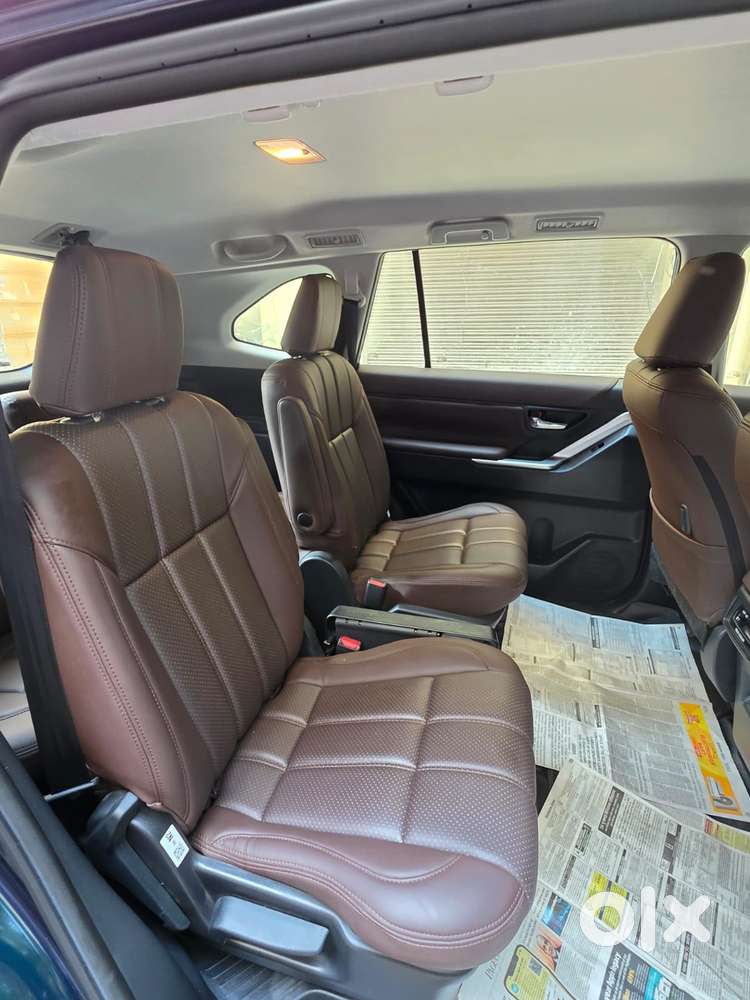 Toyota Innova Hycross Gx (o), 2025, Petrol
