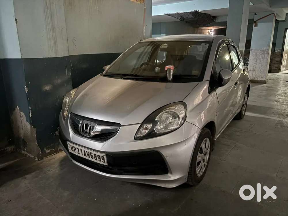 Selling My Car Brio 2014 Full Petrol Manual