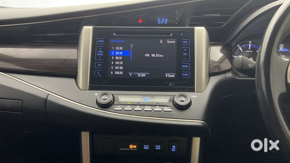 Toyota Innova Crysta 2.8 Zx At 7 Seater, 2018, Diesel