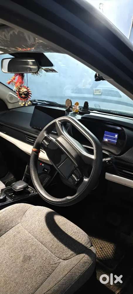 Tata Curvv 2025 Petrol Well Maintained