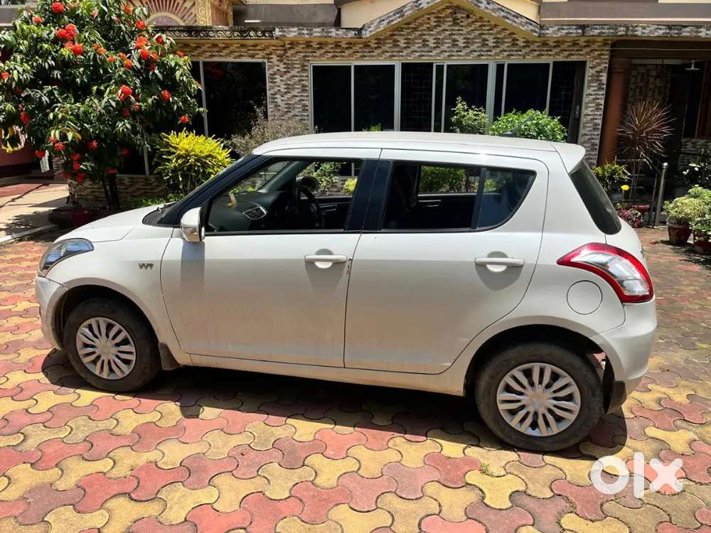 Maruti Suzuki Swift Vxi 2013
