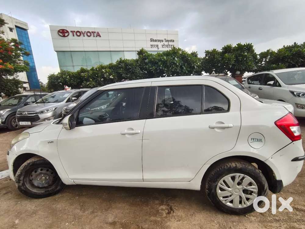 Maruti Suzuki Swift Dzire 1.3 Vxi, 2014, Petrol