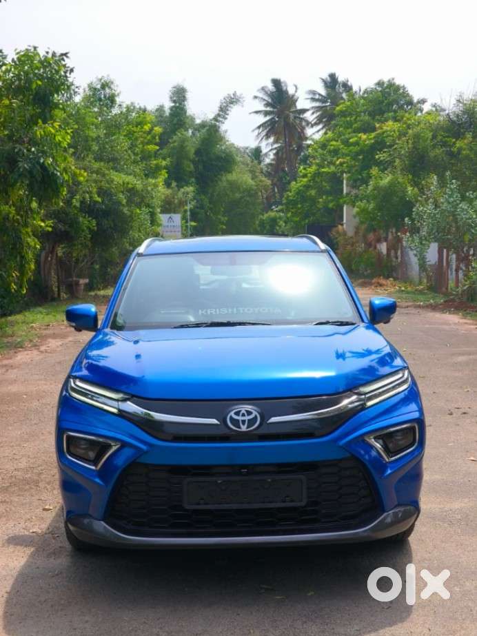 Toyota Urban Cruiser Hyryder 1.5 V Hybrid, 2024, Cng & Hybrids