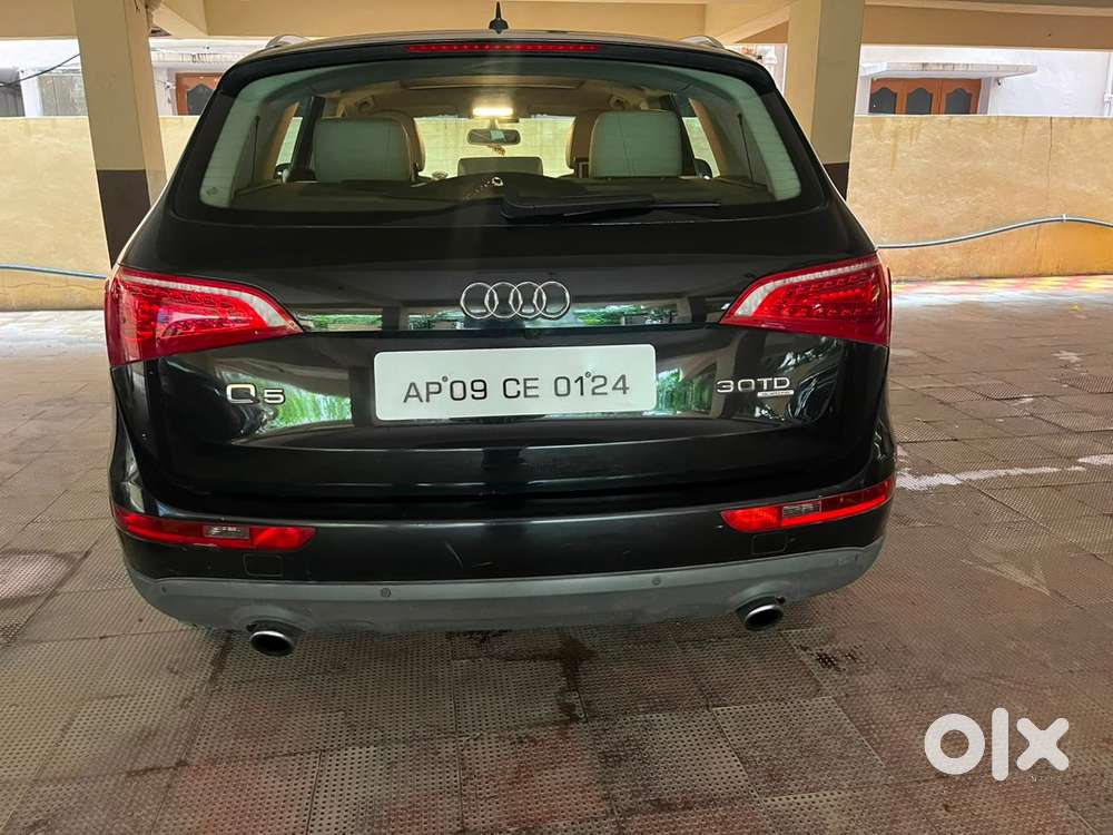 Audi Q5 Diesel 2011 Year