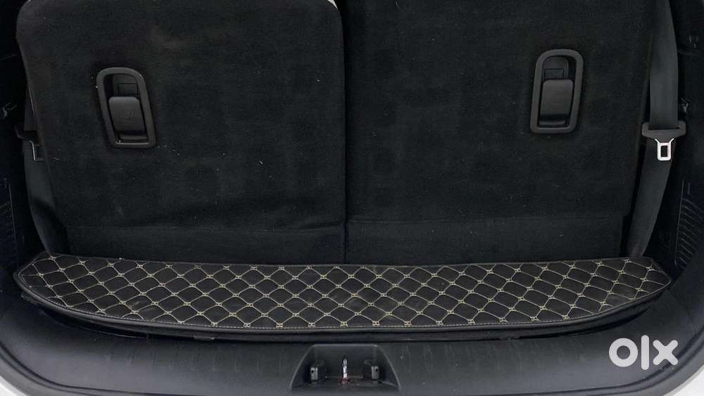 Mahindra Xuv700 2.0 Ax 7 Petrol At Str, 2023, Diesel