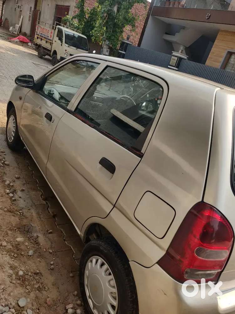 Gaddi Ka Bilkul Ok Hai Bas Bonet Pent Krvana Padega
