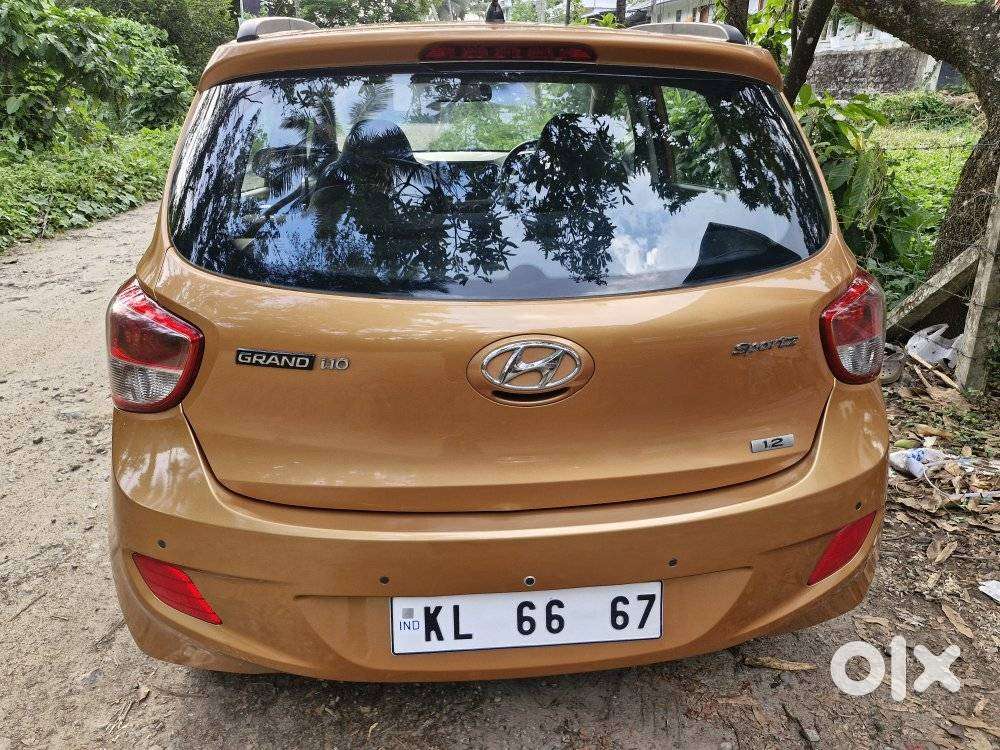 Hyundai Grand I10 2013-2016 Sportz, 2013, Petrol