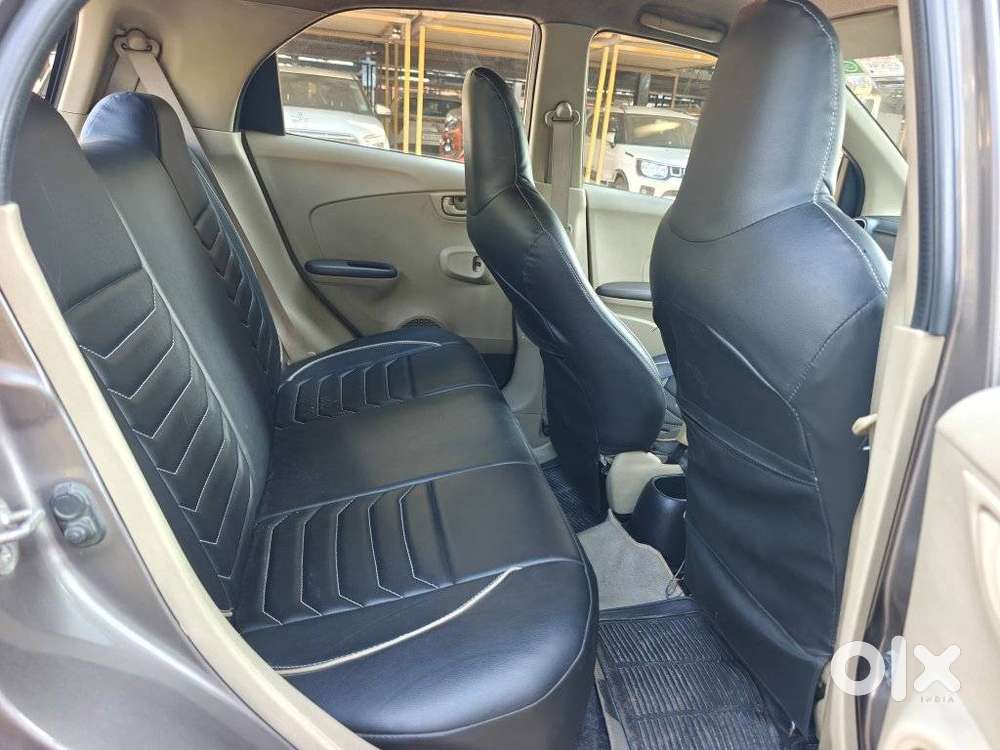 Honda Brio V Mt, 2013, Petrol