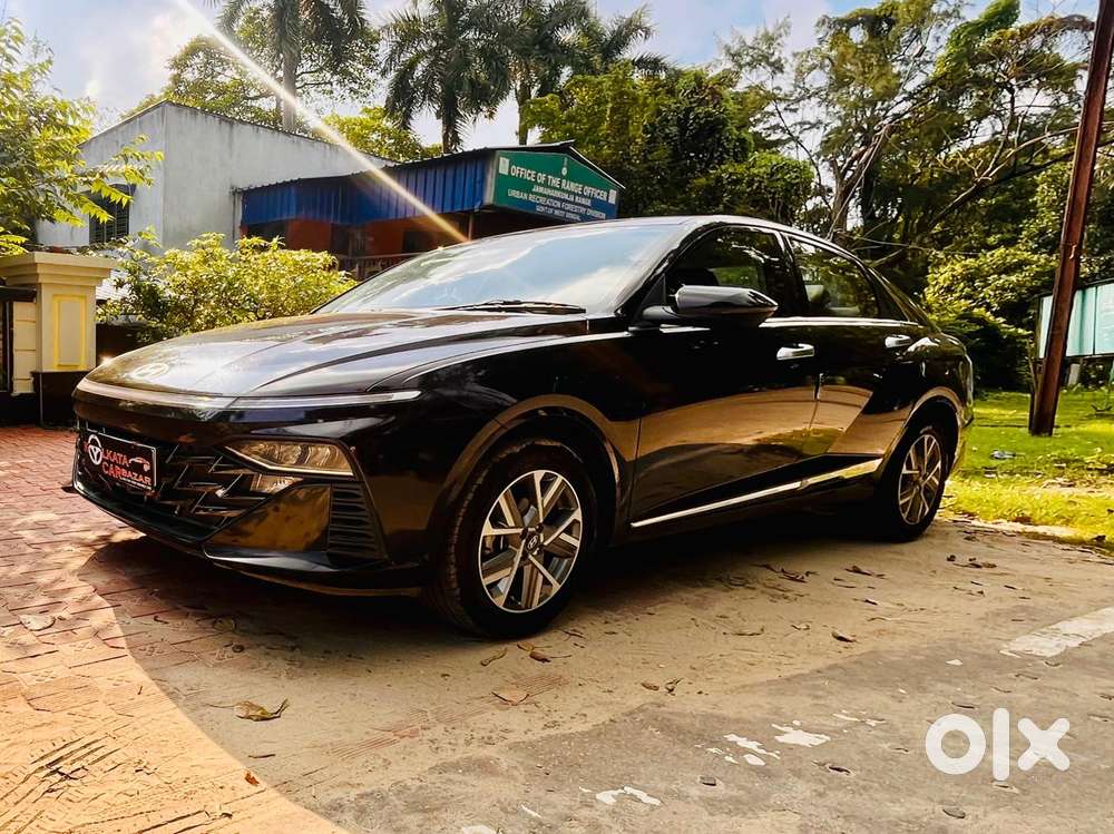 Hyundai Verna 1.5 Sx Petrol Mt, 2023, Petrol