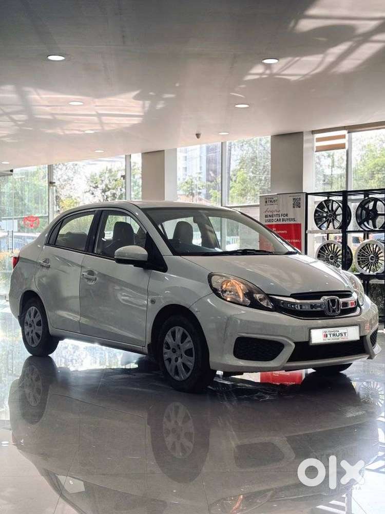 Honda Amaze S Option I-vtec, 2017, Petrol
