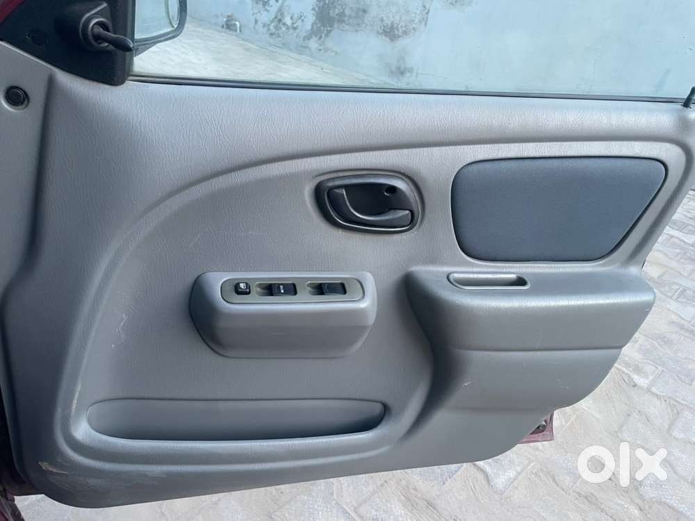 Maruti Suzuki Alto 2012 Petrol Manual