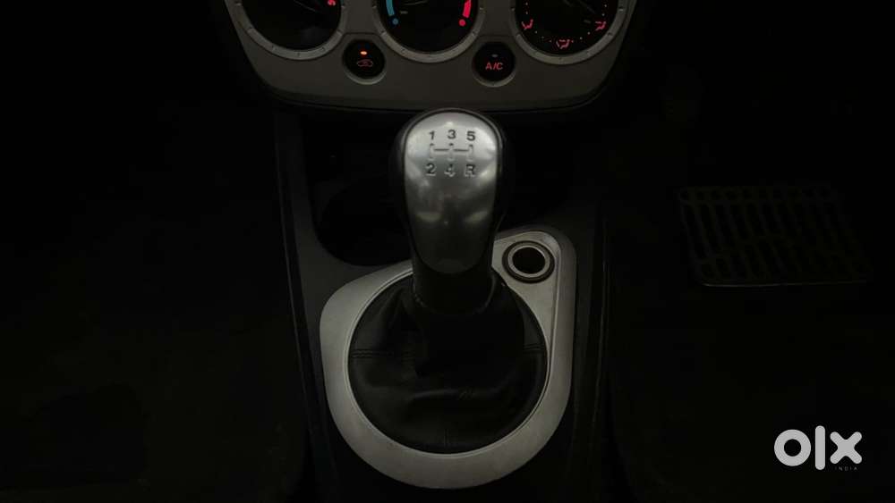 Ford Figo 2010-2012 Diesel Zxi, 2013, Diesel