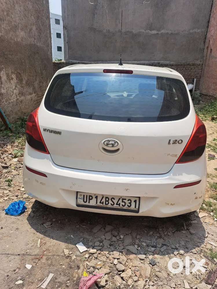Hyundai I20 2012 Cng & Hybrids 150000 Km Driven