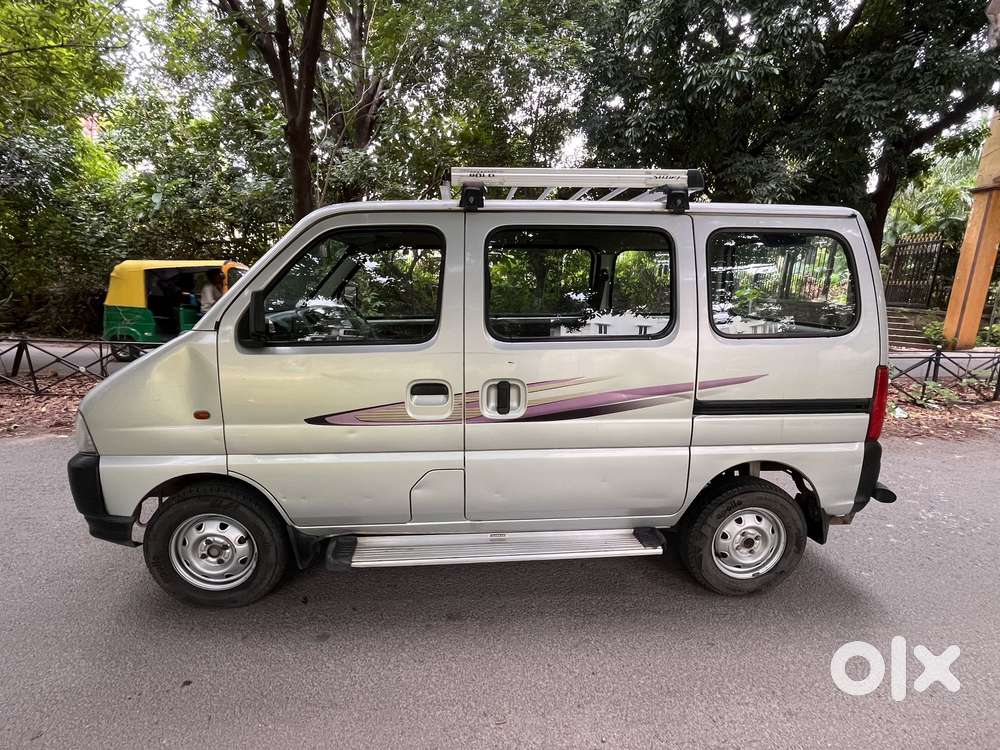Maruti Suzuki Eeco 5 Str Ac (o), 2015, Petrol