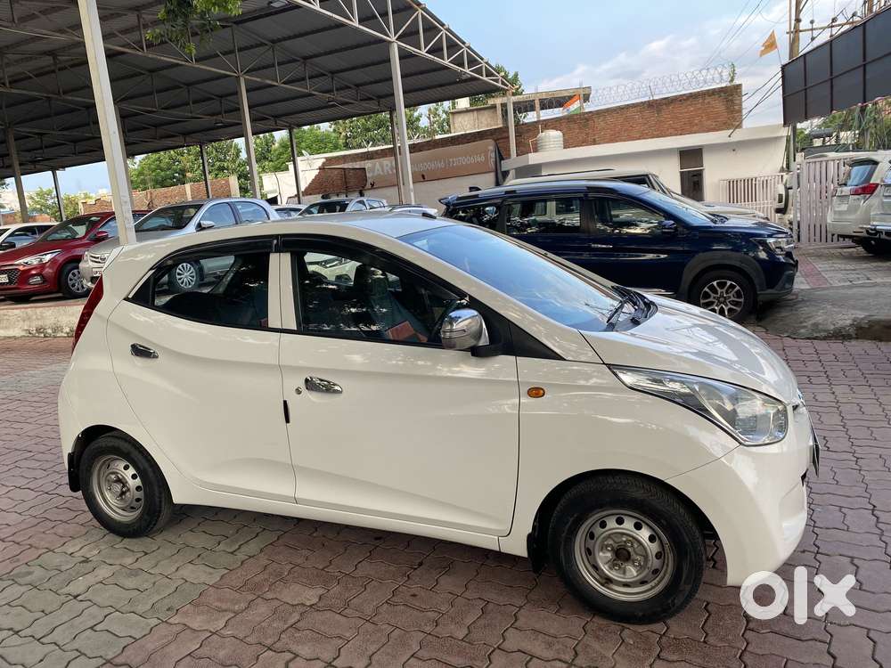 Hyundai Eon Era +, 2016, Petrol