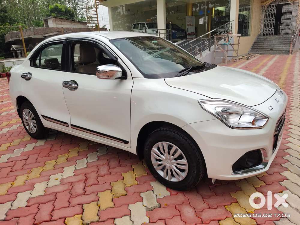 Maruti Suzuki Dzire 1.2 Vxi Cng, 2023, Cng & Hybrids