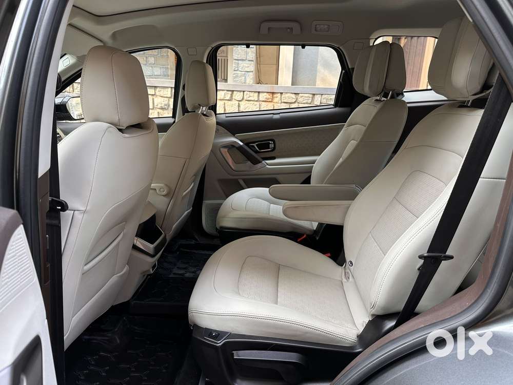 Tata Safari Accomplished X Plus 6 Str Dark Edition At, 2025, Diesel