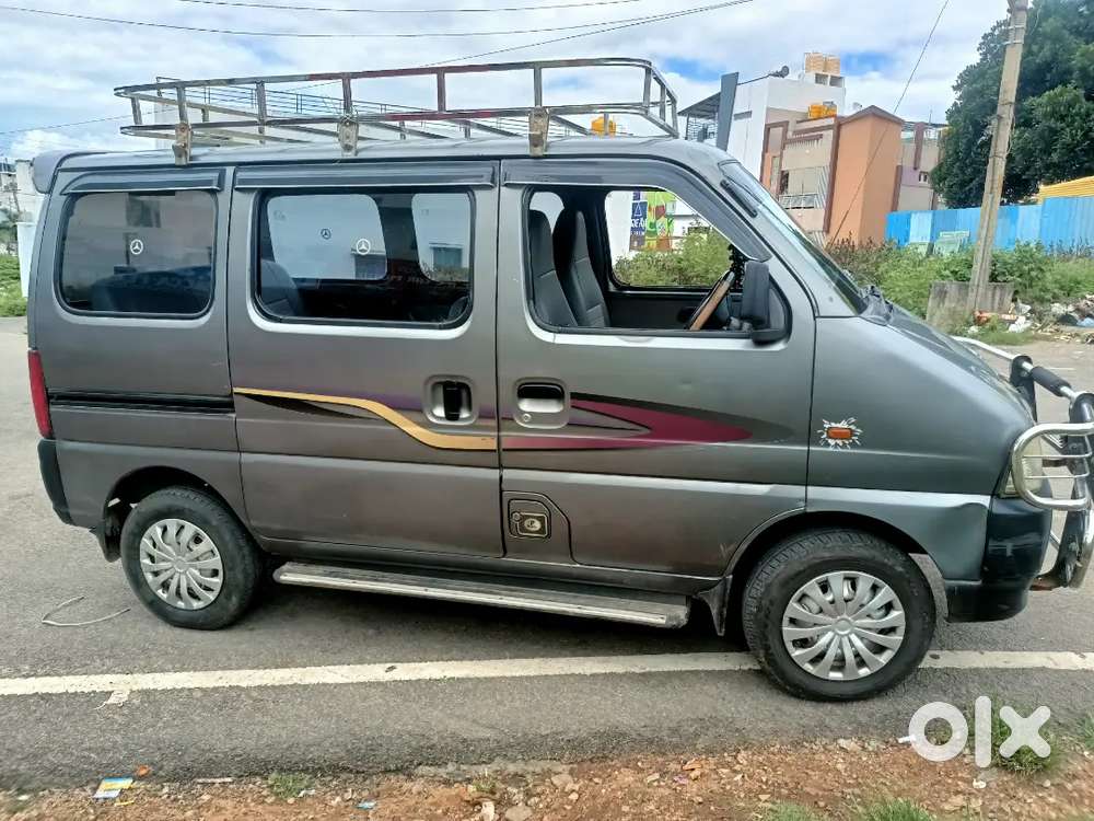 Maruti Suzuki Eeco 2010 Petrol Well Maintained