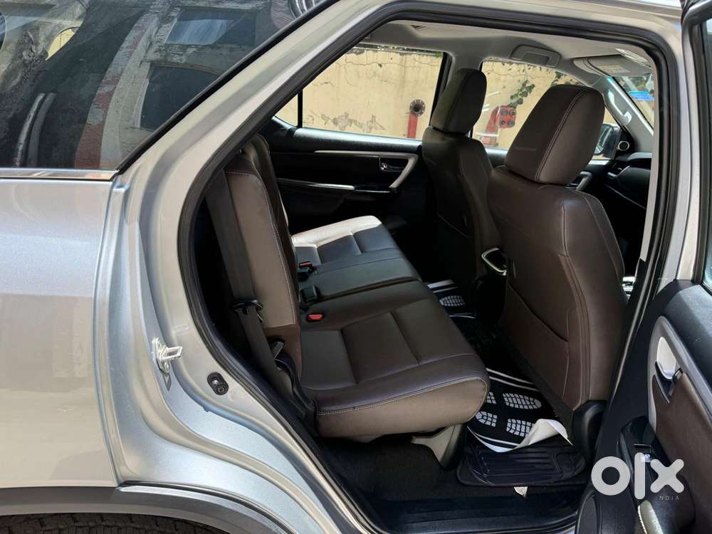 Toyota Fortuner 4x2 At 2.7 Petrol, 2017, Petrol