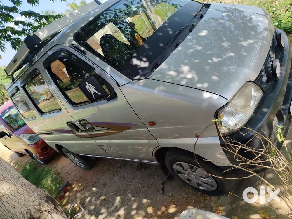 Maruti Suzuki Eeco 2013 Petrol 400000 Km Driven