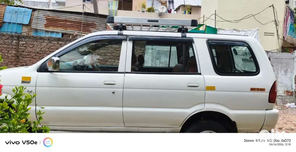 Chevrolet Tavera 2016 Diesel 370000 Km Driven