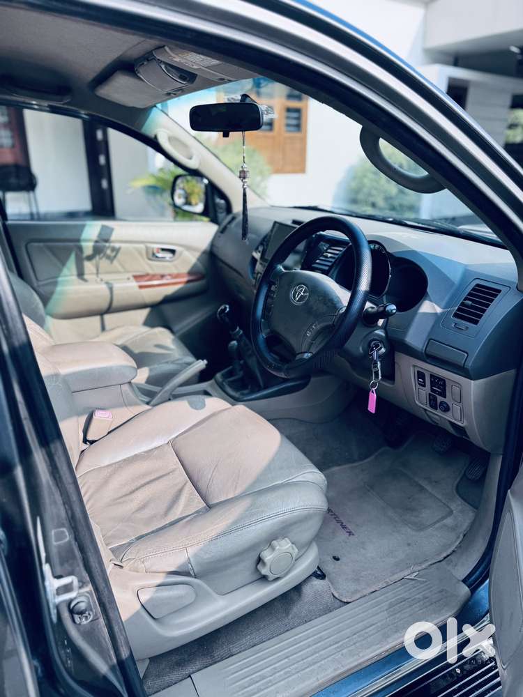 Toyota Fortuner, 2010, Diesel