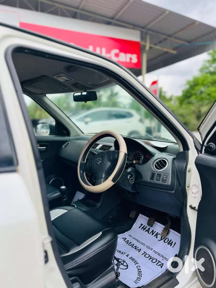Maruti Suzuki Swift Vxi, 2011, Petrol