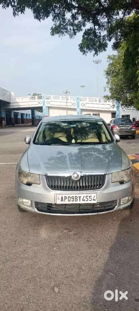 Skoda Superb Elegance 2010