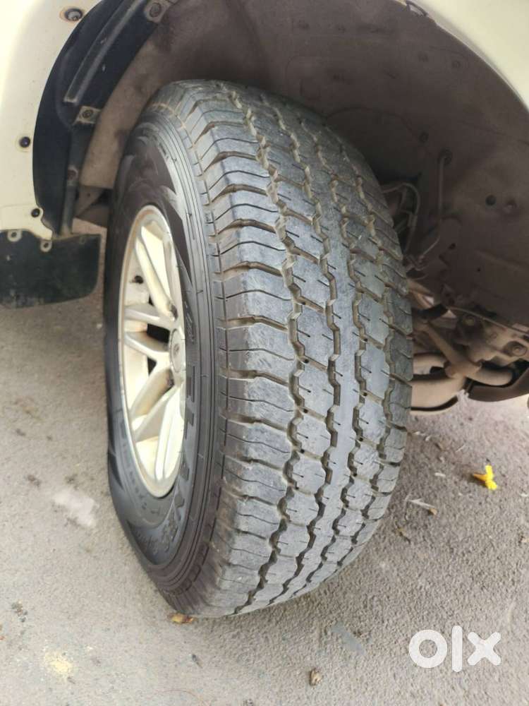 Ford Endeavour 2012 Diesel