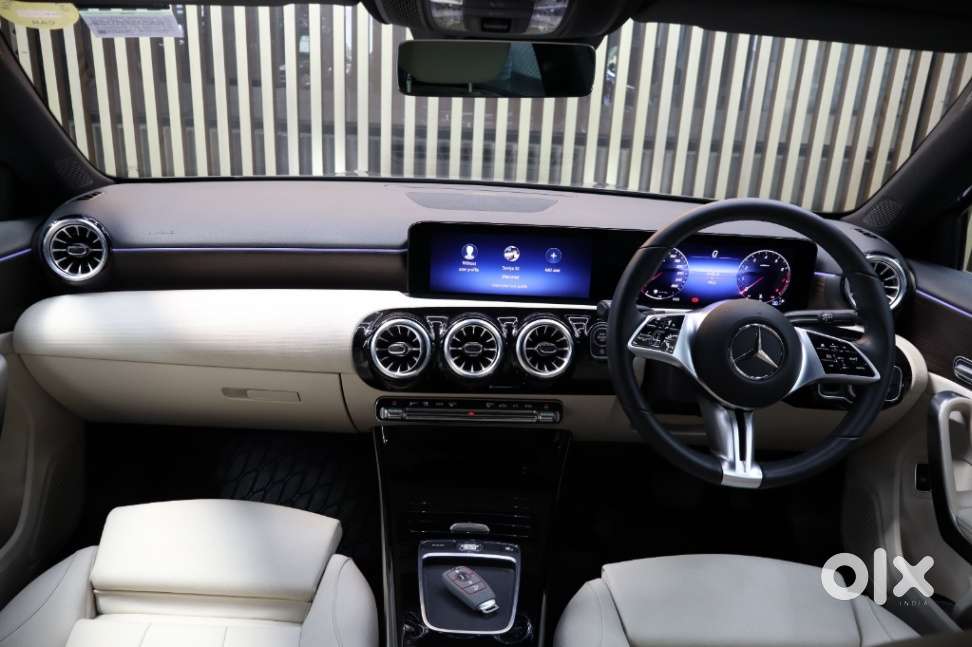 Mercedes-benz A-class Limousine 200, 2024, Petrol