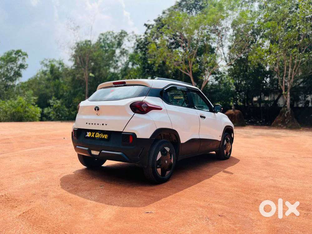 Tata Punch Ev Smart Plus, 2024, Electric