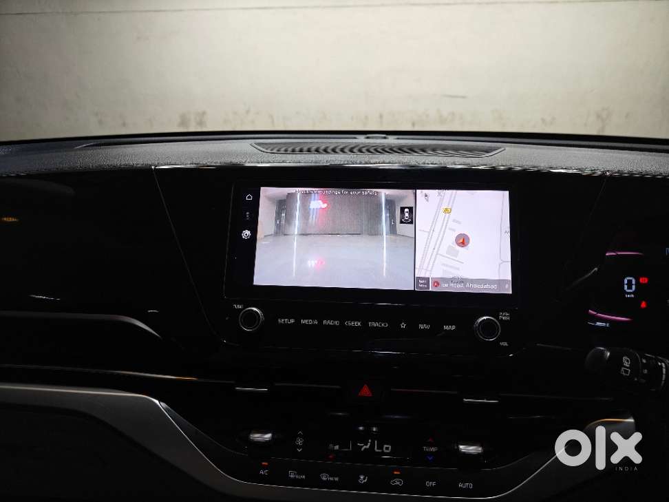 Kia Carens 1.4 Luxury Plus 6 Str, 2022, Petrol