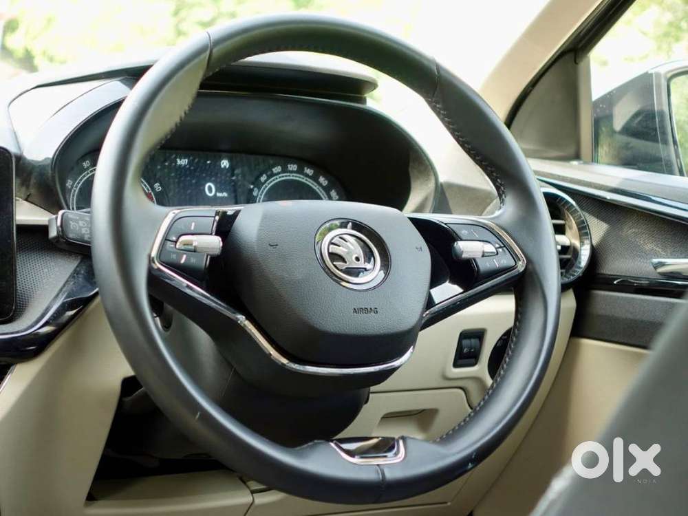 Skoda Slavia Ambition 1.5l Tsi Mt, 2023, Petrol
