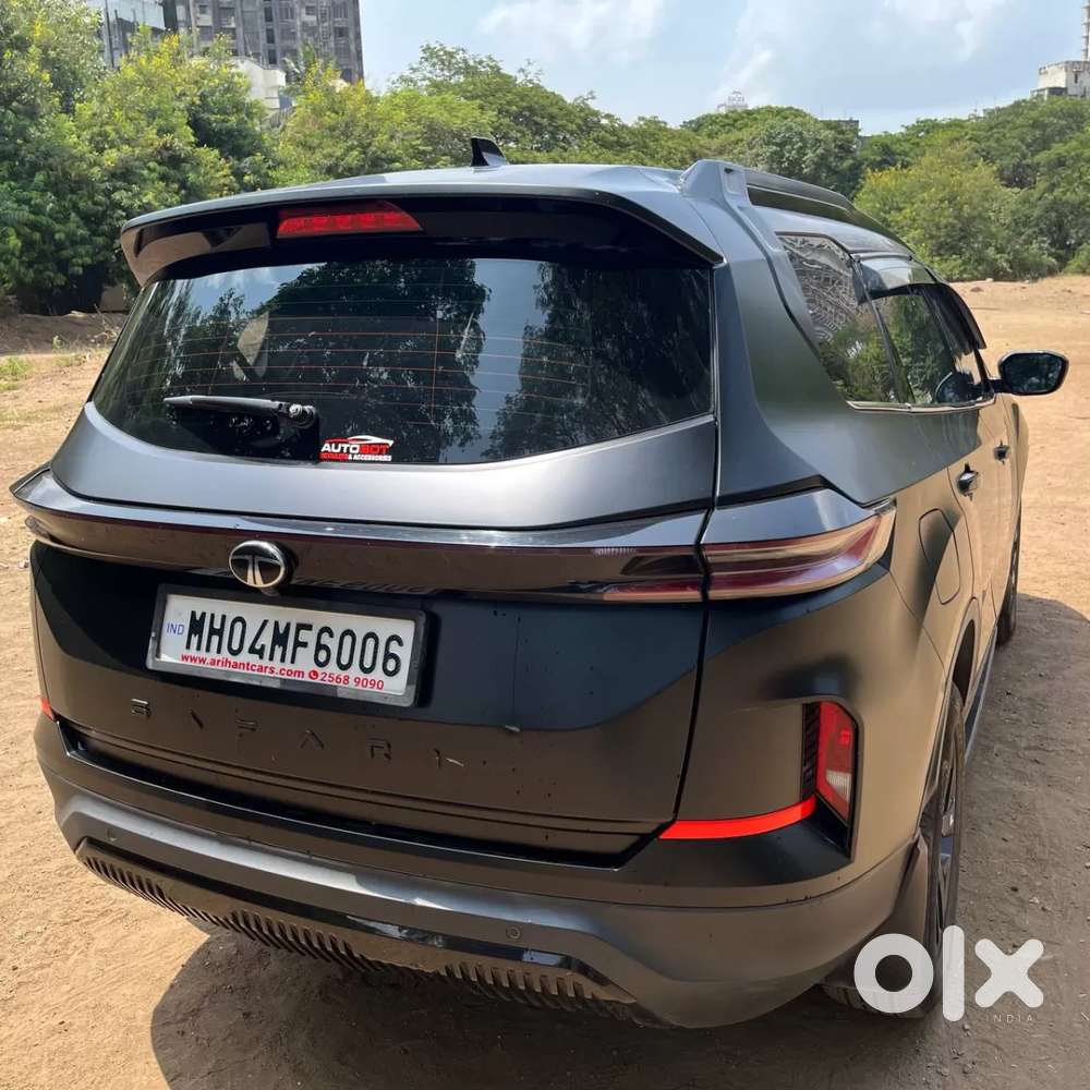 Tata Safari Pure Plus S Dark Edition, 2024, Diesel