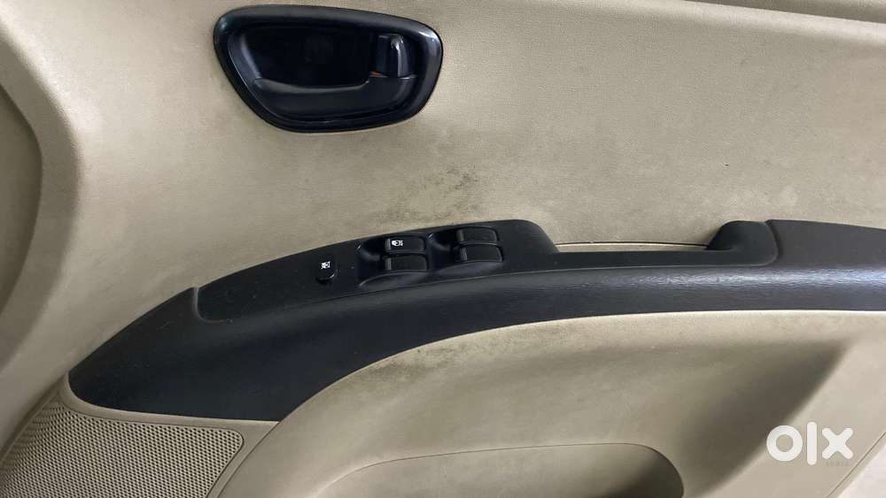 Hyundai I10 Magna 1.1l, 2015, Cng & Hybrids