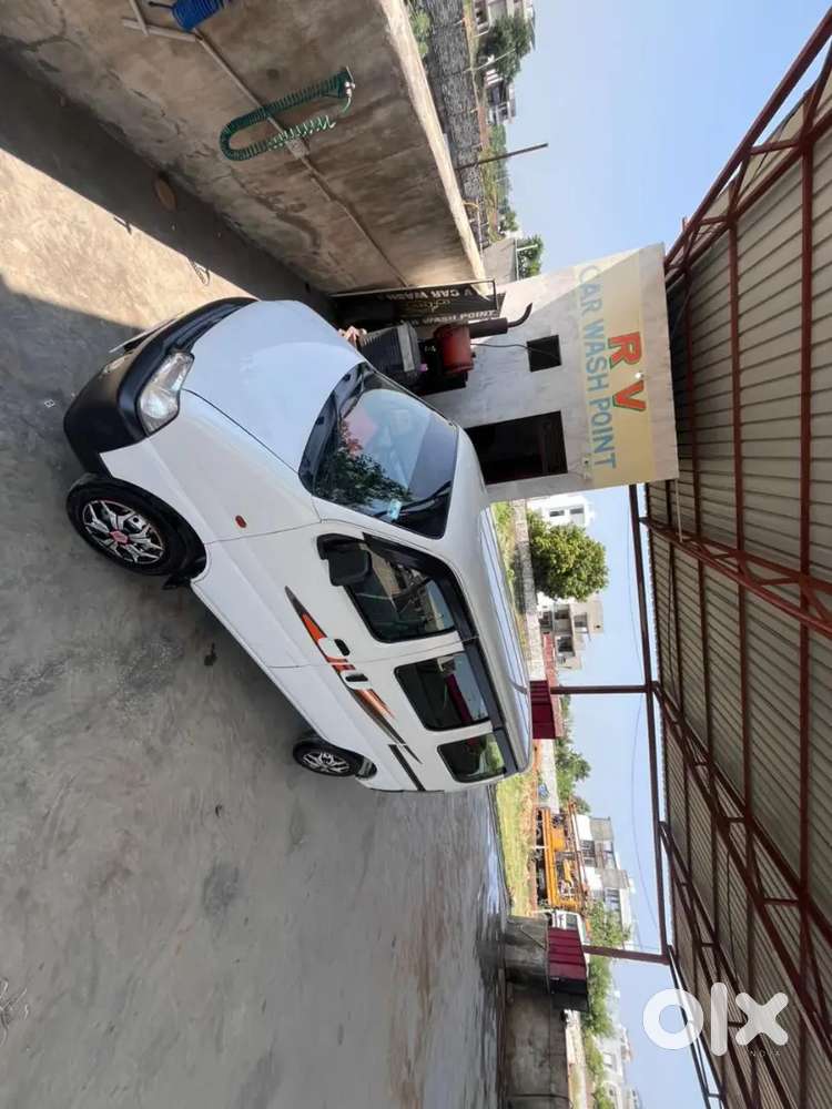 2022 Maruti Suzuki Eeco Smiles