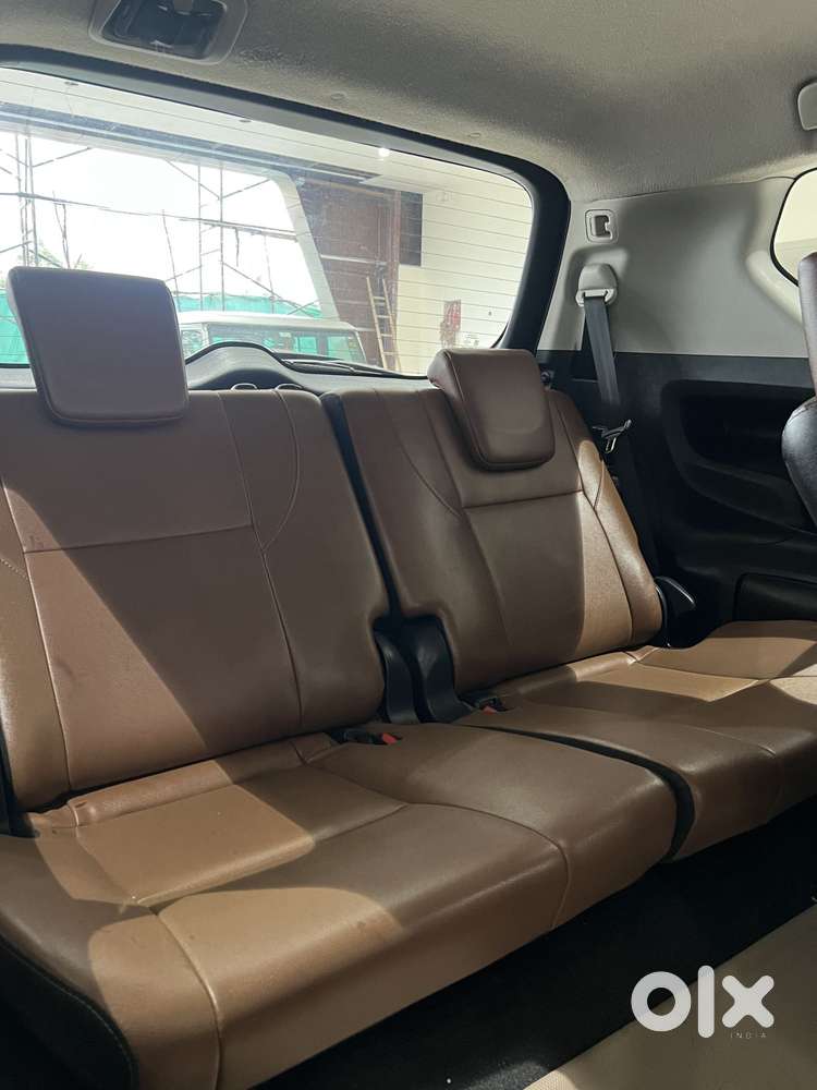 Toyota Innova Crysta 2.8 Zx At 7 Seater, 2017, Diesel