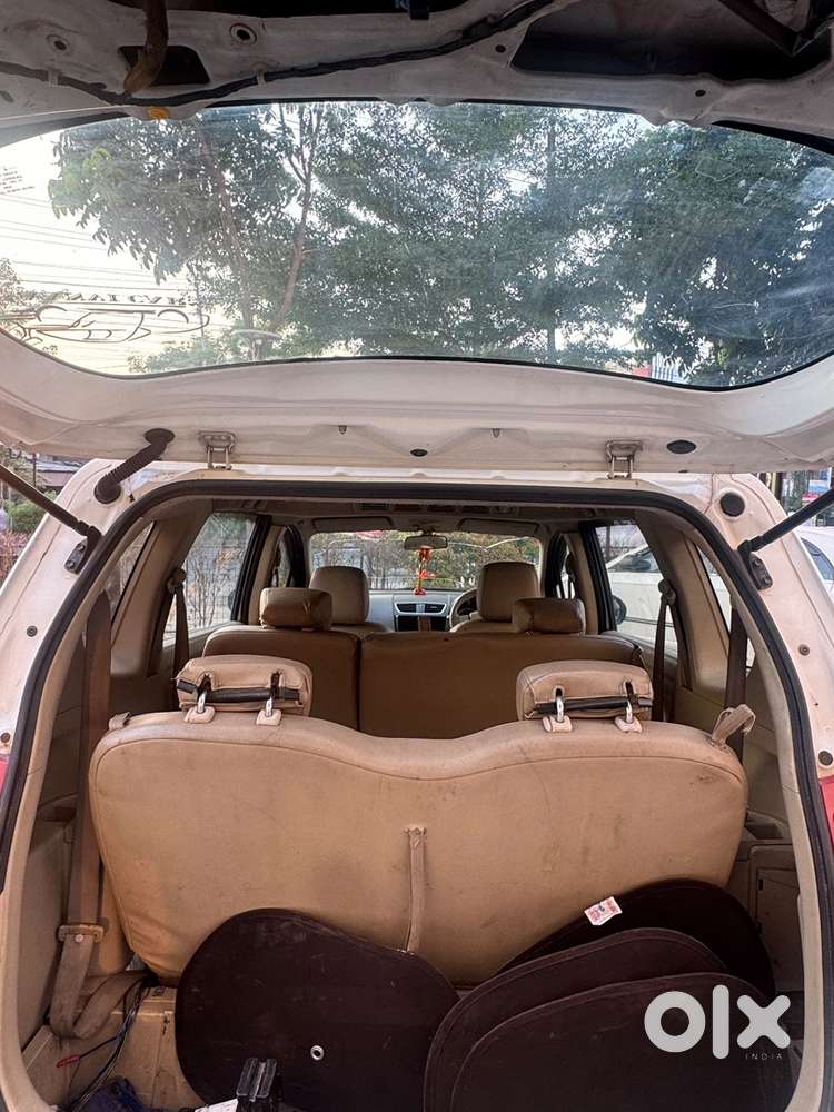 Maruti Suzuki Ertiga 2013