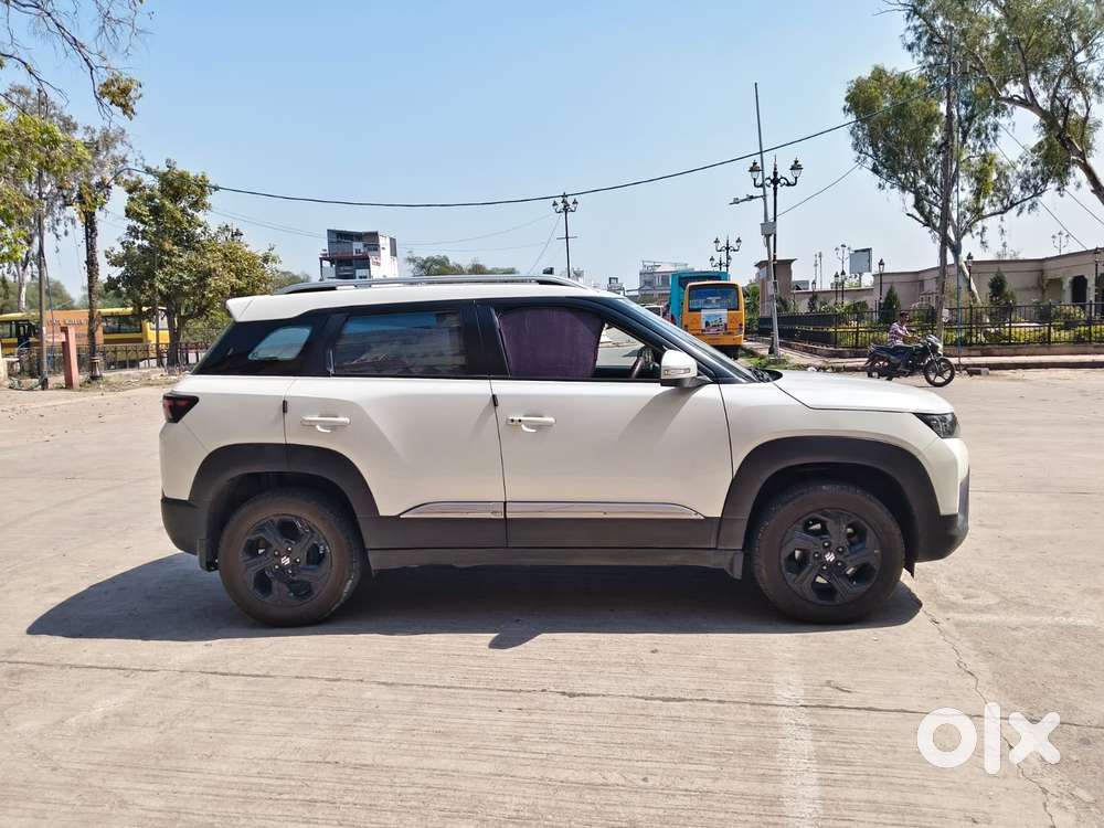 Maruti Suzuki Brezza 1.5 Zxi Cng Dual Tone, 2022, Cng & Hybrids