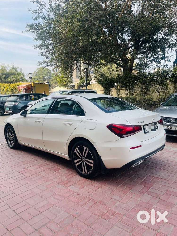 Mercedes-benz A-class Limousine 200, 2022, Petrol