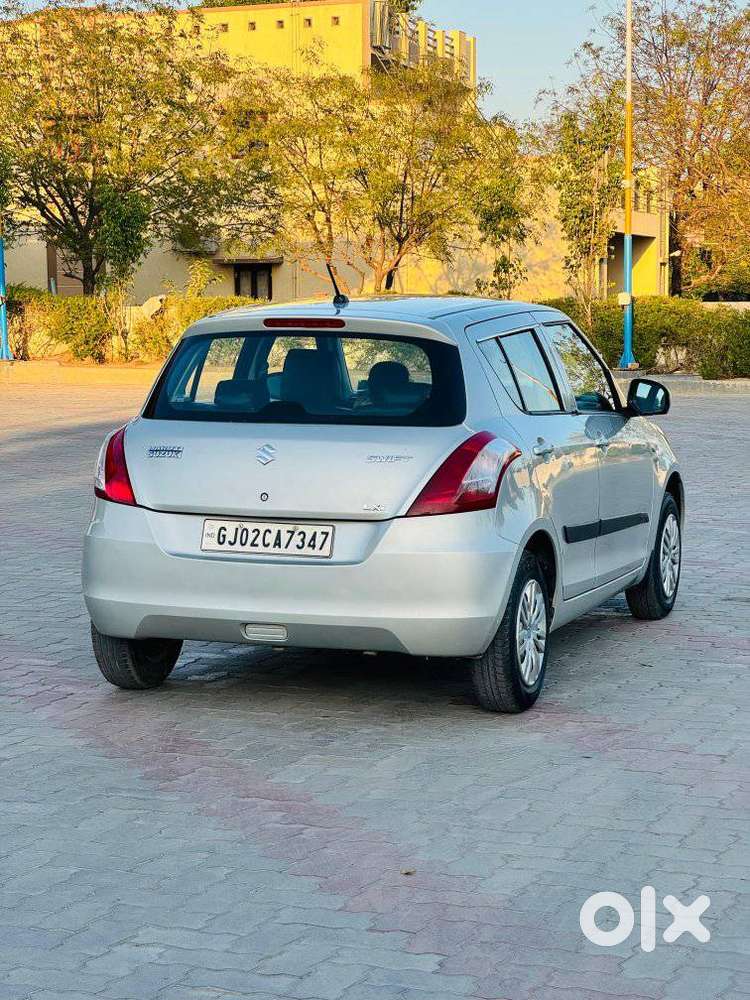 Maruti Suzuki Swift 1.2 Lxi (o), 2016, Cng & Hybrids
