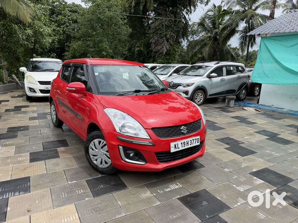 Maruti Suzuki Swift Vxi Abs Bsiv, 2017, Petrol